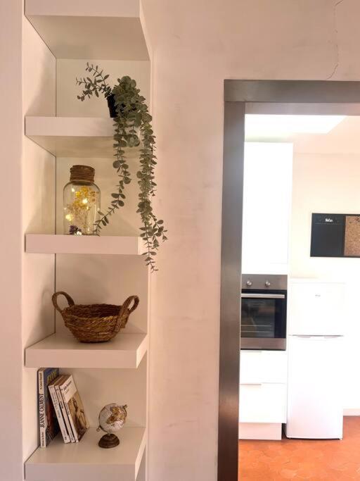 Appartement A Pied Du Centre Avec Place De Parking Arles Zewnętrze zdjęcie